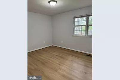 14358 Springbrook Court, Woodbridge, VA 22193 - Photo 11