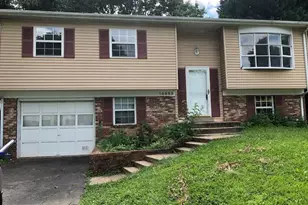 14358 Springbrook Ct, Woodbridge, VA 22193 - Photo 1