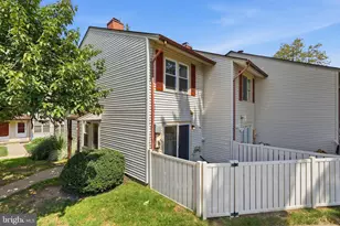 2825 Chablis Cir, Woodbridge, VA 22192 - Photo 21
