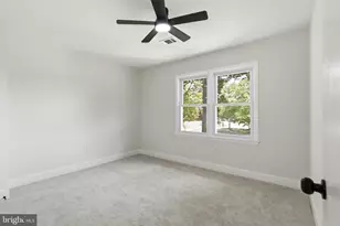 2825 Chablis Cir, Woodbridge, VA 22192 - Photo 13