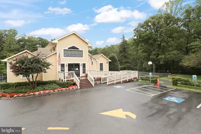 2825 Chablis Circle, Woodbridge, VA 22192 - Photo 23