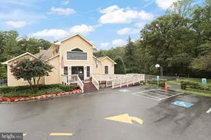 2825 Chablis Cir, Woodbridge, VA 22192 - Photo 23
