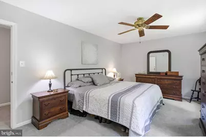 11154 Stonebrook Drive, Manassas, VA 20112 - Photo 9