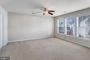 15657 William Bayliss Ct, Woodbridge, VA 22191 - Photo 17