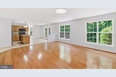 14039 Sable Court, Woodbridge, VA 22193 - Photo 11