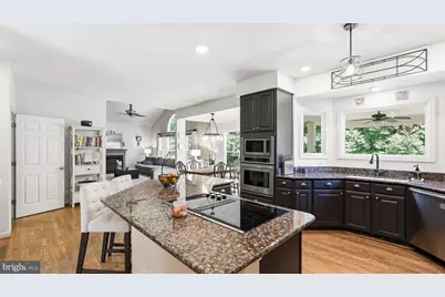 7516 Nyack Court, Manassas, VA 20112 - Photo 9