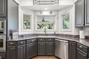 7516 Nyack Ct, Manassas, VA 20112 - Photo 13