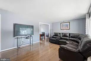 7603 Dublin Dr, Manassas, VA 20109 - Photo 3