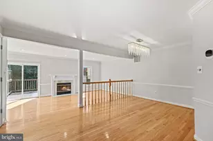 12135 Derriford Ct, Woodbridge, VA 22192 - Photo 9