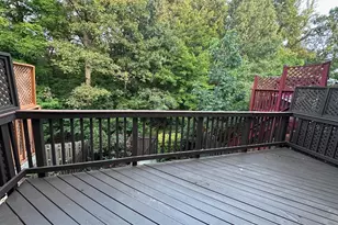 12135 Derriford Ct, Woodbridge, VA 22192 - Photo 7