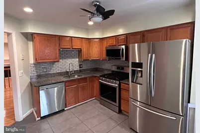 12135 Derriford Court, Woodbridge, VA 22192 - Photo 3