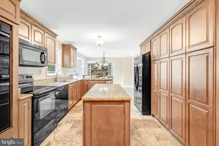 9010 Westchester Dr, Manassas, VA 20112 - Photo 13