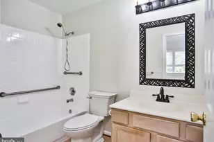4977 Buena Vista Dr, Dumfries, VA 22025 - Photo 17
