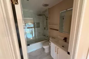 17068 Loftridge Ln, Gainesville, VA 20155 - Photo 11
