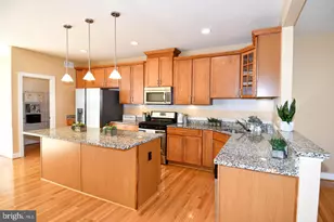 16733 Shackleford Way, Woodbridge, VA 22191 - Photo 23