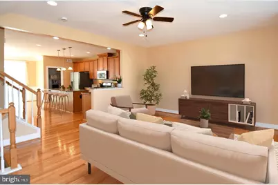16733 Shackleford Way, Woodbridge, VA 22191 - Photo 7