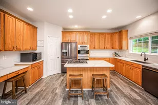 5917 Fincastle Dr, Manassas, VA 20112 - Photo 9