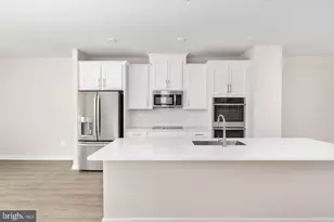 13660 Cobble Loop, Woodbridge, VA 22193 - Photo 5