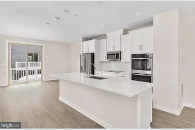 13660 Cobble Loop, Woodbridge, VA 22193 - Photo 3