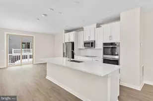 13660 Cobble Loop, Woodbridge, VA 22193 - Photo 3