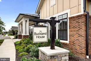 6295 Virginia Bluebell Ln, Haymarket, VA 20169 - Photo 11