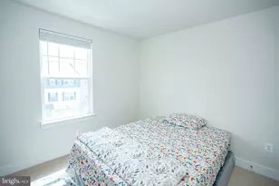 8790 Kensington Church St, Manassas, VA 20112 - Photo 45