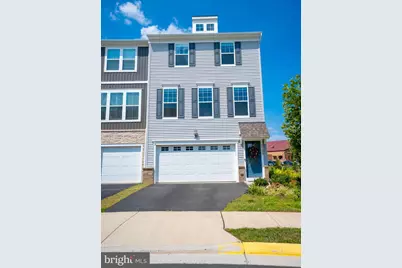 8790 Kensington Church Street, Manassas, VA 20112 - Photo 1