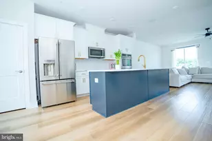 8790 Kensington Church St, Manassas, VA 20112 - Photo 7