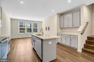 2508 Neabsco Common Pl, Woodbridge, VA 22191 - Photo 5