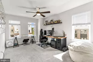 15503 Smoke Box Way, Woodbridge, VA 22191 - Photo 23