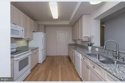 485 Harbor Side Street #710, Woodbridge, VA 22191 - Photo 9