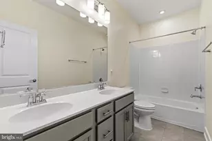 17279 Turnstone Dr, Dumfries, VA 22026 - Photo 23