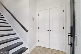 13940 Greendale Dr, Woodbridge, VA 22191 - Photo 7