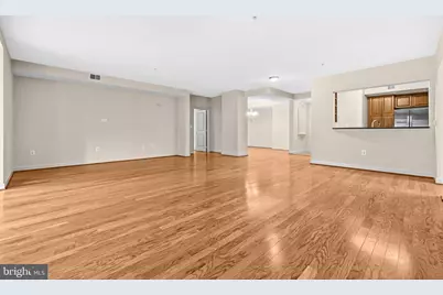 485 Harbor Side Street #206, Woodbridge, VA 22191 - Photo 3
