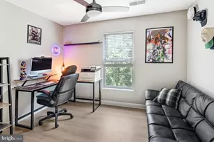 2599 Grayton Ln, Woodbridge, VA 22191 - Photo 19