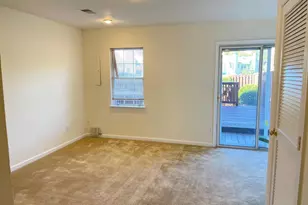 16150 Taconic Cir, Dumfries, VA 22025 - Photo 11
