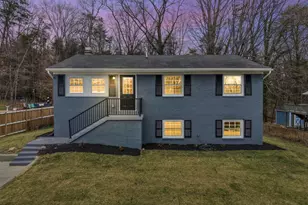 4604 Kentwood Ln, Woodbridge, VA 22193 - Photo 1