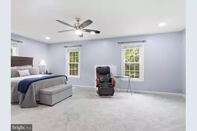 12156 Winona Drive, Woodbridge, VA 22192 - Photo 11