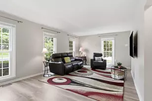 12156 Winona Dr, Woodbridge, VA 22192 - Photo 5