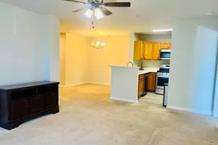 1049 Gardenview Loop, Woodbridge, VA 22191 - Photo 7