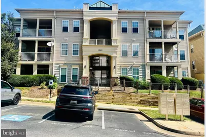 1049 Gardenview Loop #204, Woodbridge, VA 22191 - Photo 1