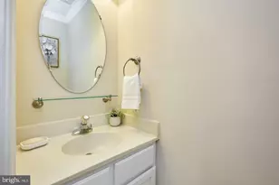 8310 Ewing Pl, Manassas, VA 20109 - Photo 11