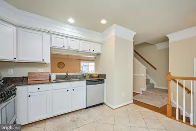 8310 Ewing Place, Manassas, VA 20109 - Photo 9