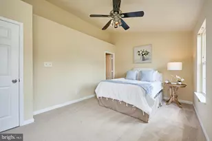8310 Ewing Pl, Manassas, VA 20109 - Photo 13