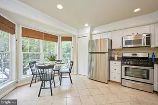 8310 Ewing Pl, Manassas, VA 20109 - Photo 7
