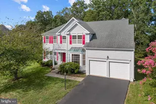 8259 Tall Timber Dr, Gainesville, VA 20155 - Photo 1