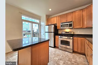 15314 Elizabeth Burbage Loop, Woodbridge, VA 22191 - Photo 11