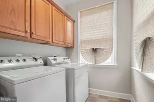 13882 Greendale Dr, Woodbridge, VA 22191 - Photo 47