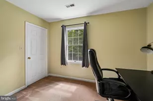 8212 Honeysuckle Rd, Manassas, VA 20112 - Photo 31