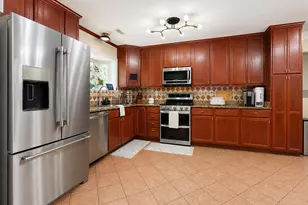 13325 Pocomoke Ct, Woodbridge, VA 22192 - Photo 15